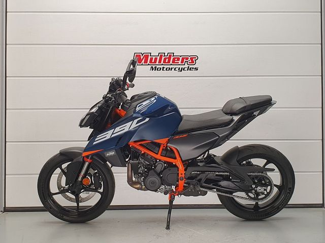 ktm - 390-duke-abs