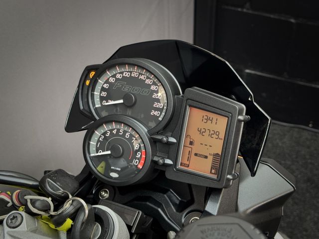bmw - f-800-r