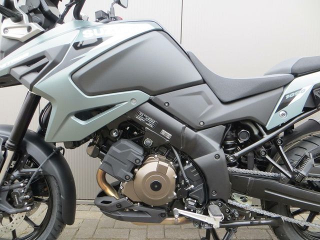 suzuki - v-strom-1050-a