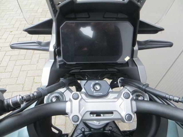 suzuki - v-strom-1050-a