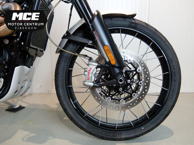 triumph - scrambler-1200-xc