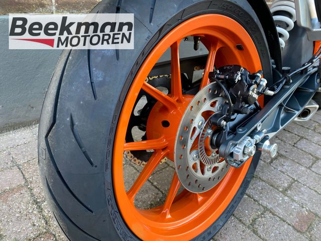 ktm - 390-duke-abs