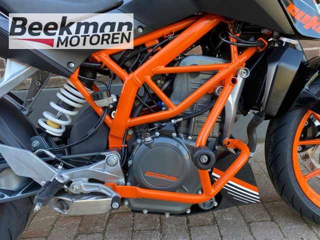ktm - 390-duke-abs