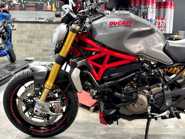 ducati - monster-1200-s