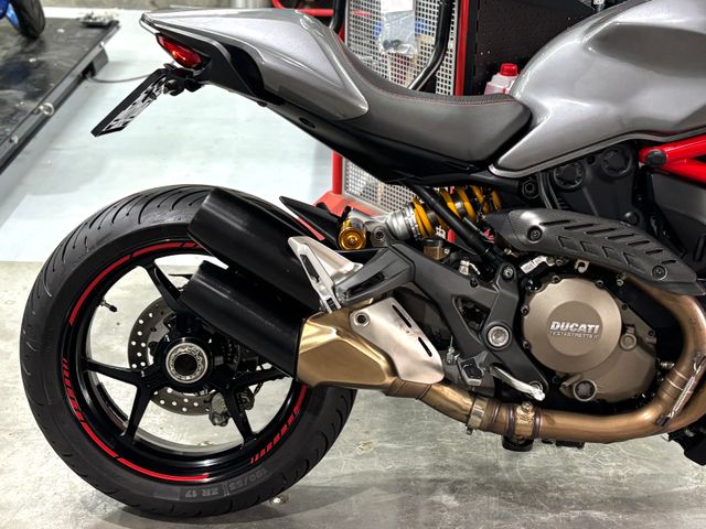 ducati - monster-1200-s