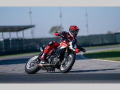 Ducati Hypermotard V2 SP 2026 nieuw – foto 5 van 13