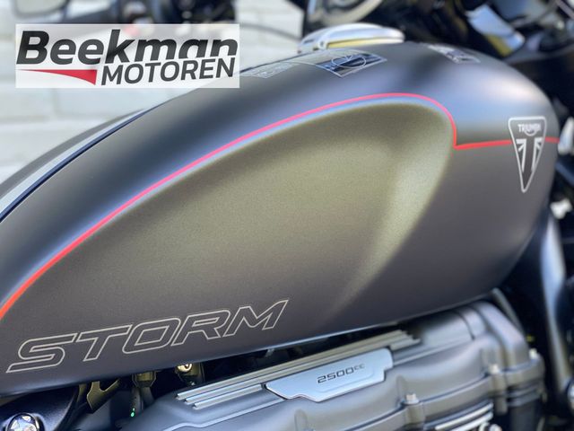 triumph - rocket-3-gt