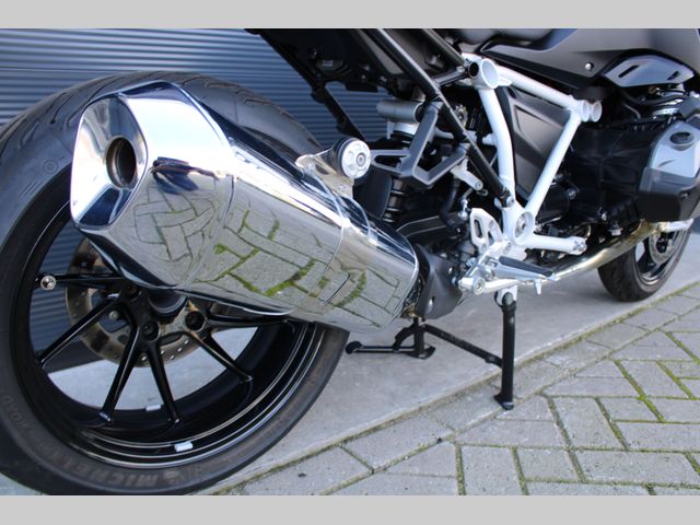 bmw - r-1250-rs