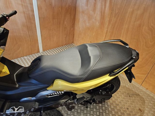 bmw - c-650-sport
