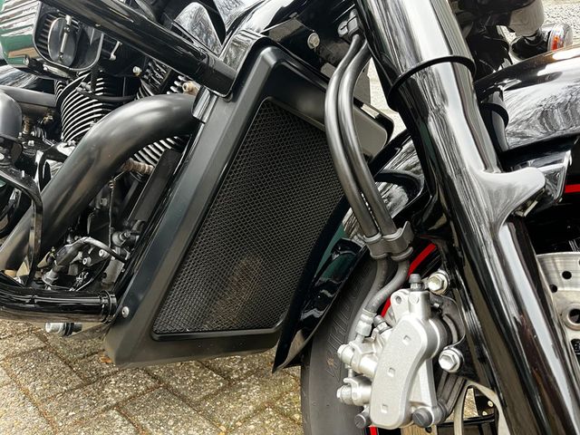 suzuki - intruder-c-1800-r