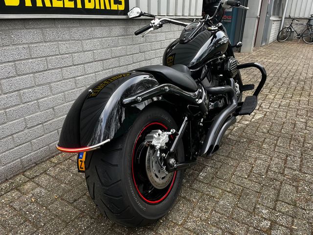 suzuki - intruder-c-1800-r