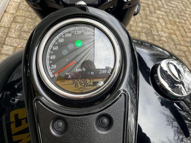 suzuki - intruder-c-1800-r