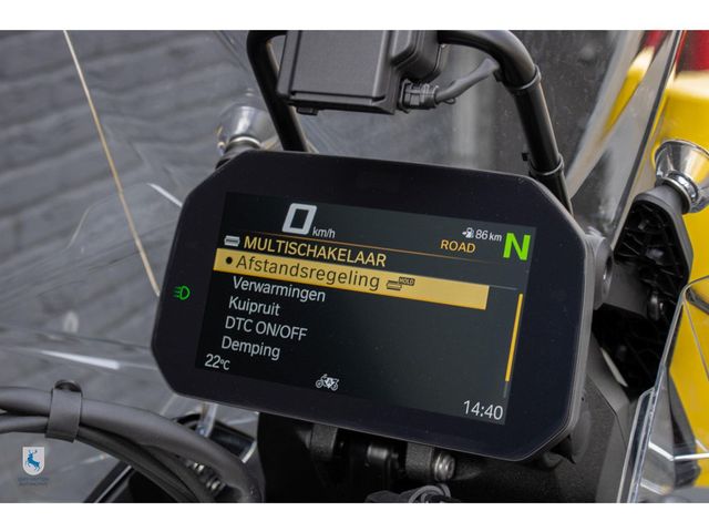 bmw - r-1300-gs-adventure-triple-black