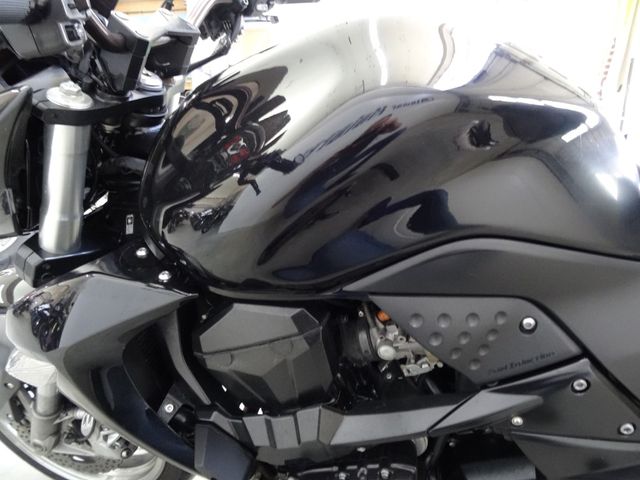 kawasaki - z1000-abs