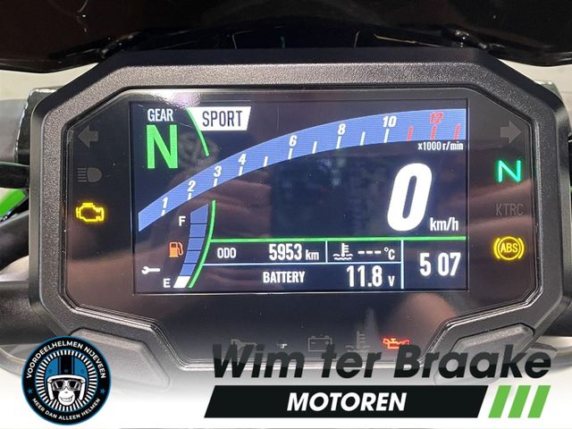 kawasaki - z900-se-performance