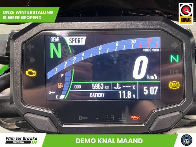 kawasaki - z900-se-performance