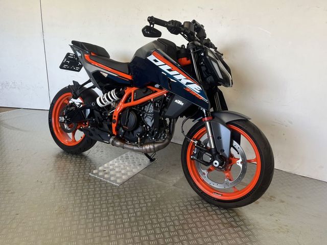ktm - 390-duke