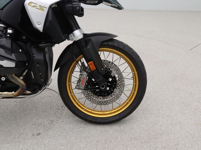 bmw - r-1300-gs