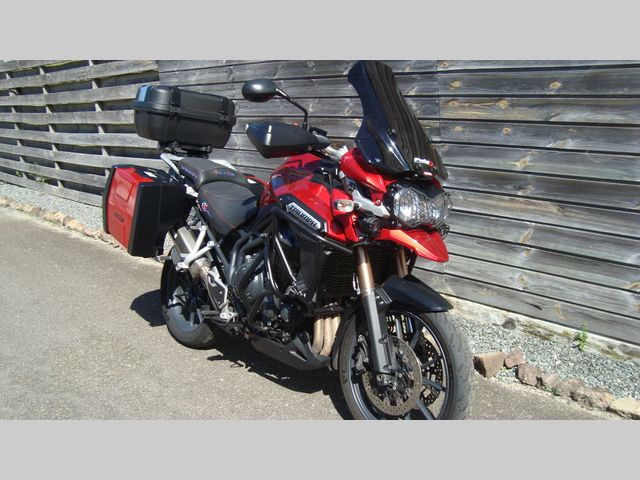 triumph - tiger-explorer