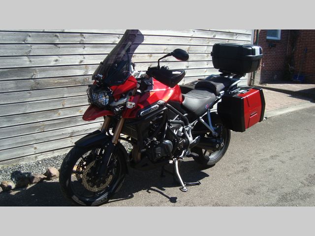 triumph - tiger-explorer