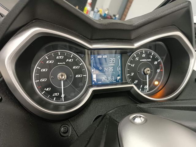 yamaha - x-max-400-abs