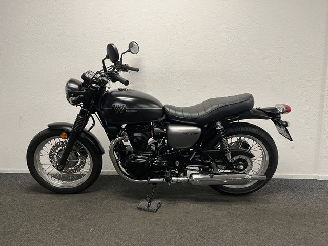 kawasaki - w800