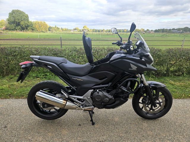 honda - nc-750-x-abs