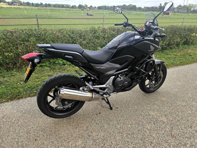 honda - nc-750-x-abs
