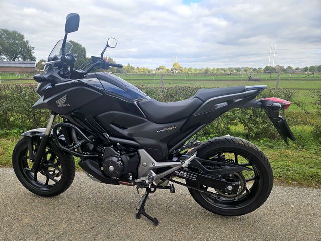 honda - nc-750-x-abs