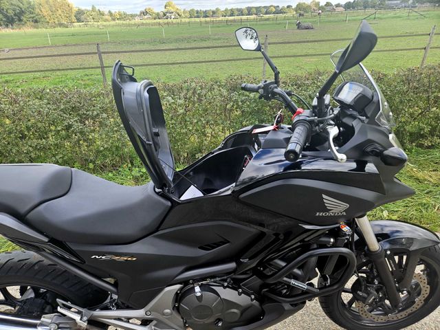 honda - nc-750-x-abs