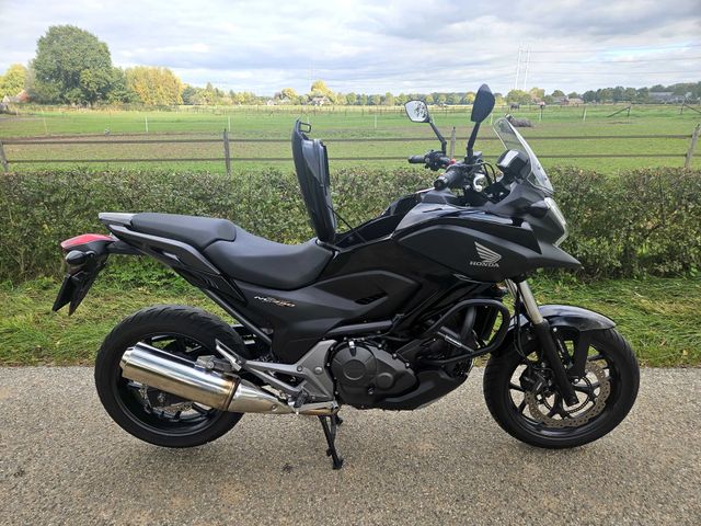 honda - nc-750-x-abs