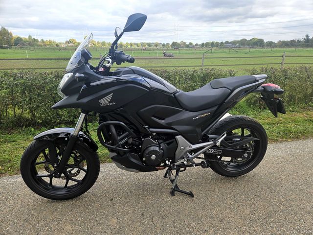 honda - nc-750-x-abs