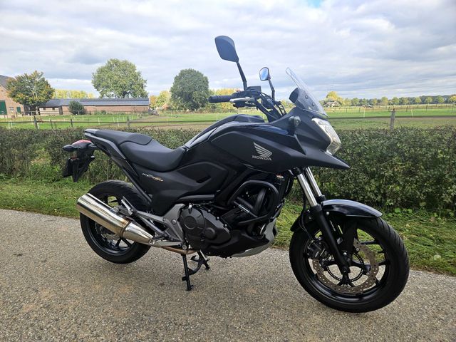 honda - nc-750-x-abs