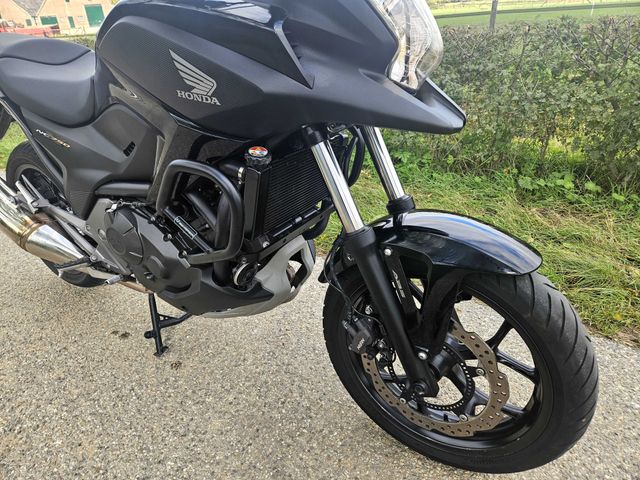 honda - nc-750-x-abs