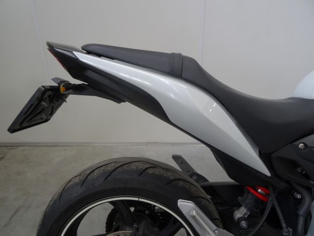 honda - cb-600-f-hornet-abs