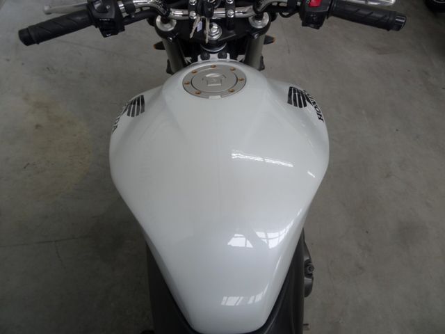 honda - cb-600-f-hornet-abs