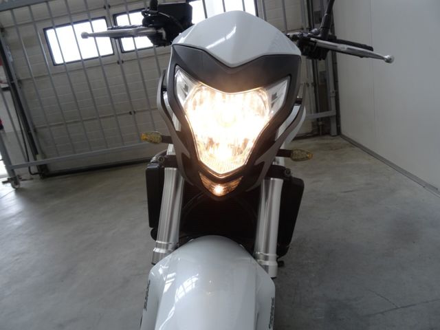 honda - cb-600-f-hornet-abs