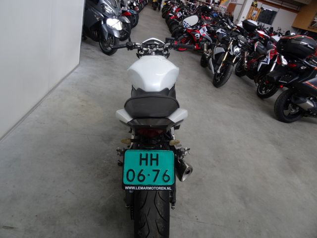 honda - cb-600-f-hornet-abs