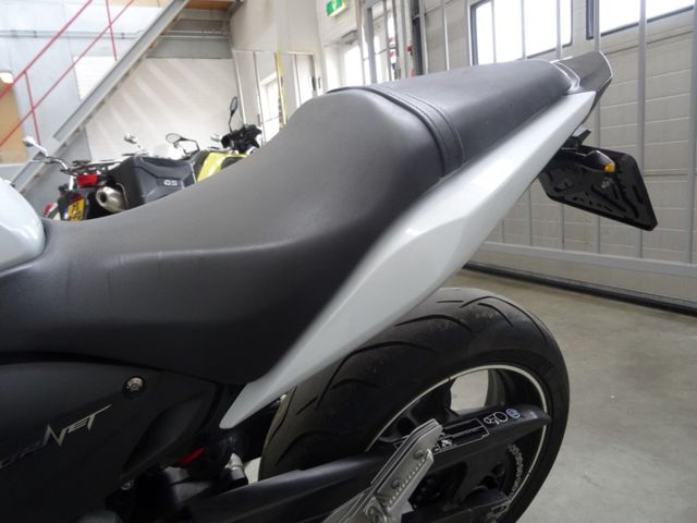 honda - cb-600-f-hornet-abs