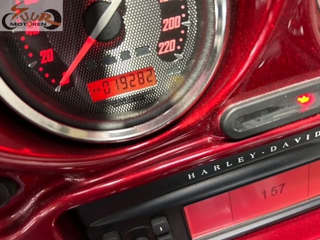 harley-davidson - cvo-street-glide-3-limited