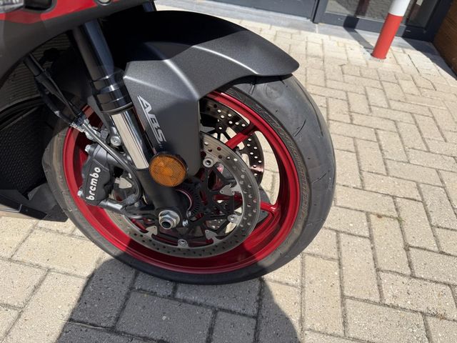 suzuki - gsx-r-1000-abs