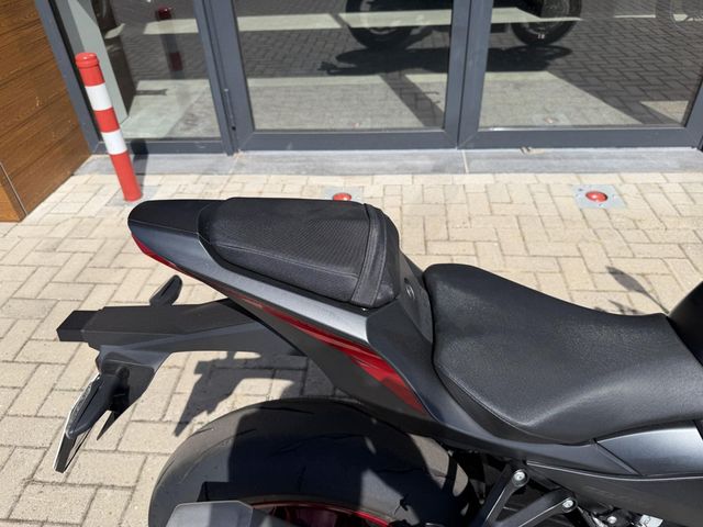 suzuki - gsx-r-1000-abs