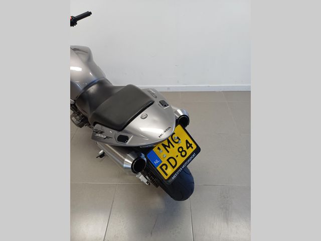 honda - cb-900-f-hornet