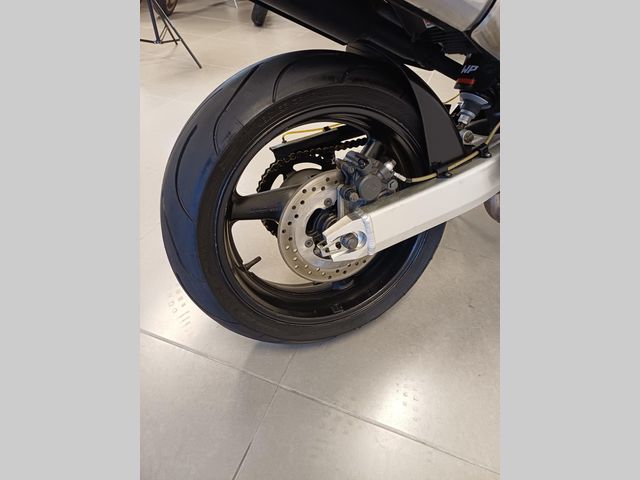 honda - cb-900-f-hornet