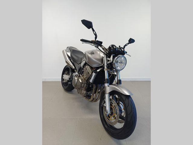 honda - cb-900-f-hornet