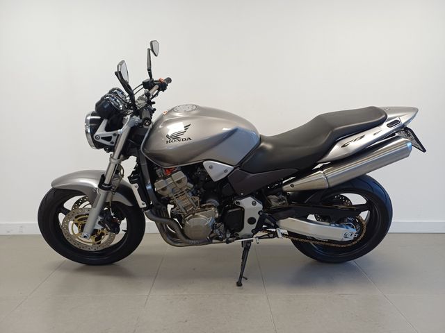 honda - cb-900-f-hornet