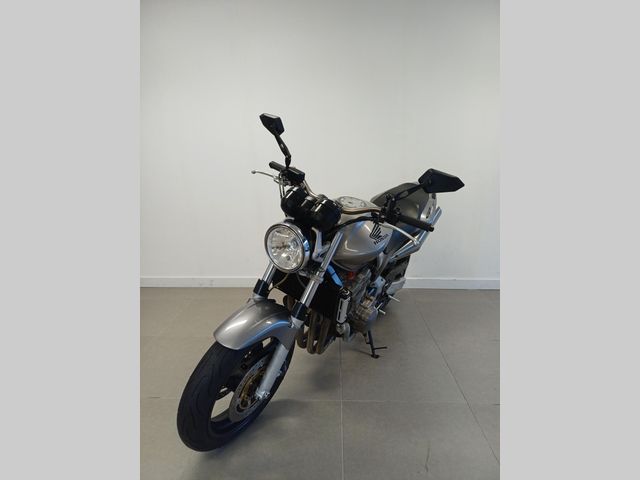 honda - cb-900-f-hornet