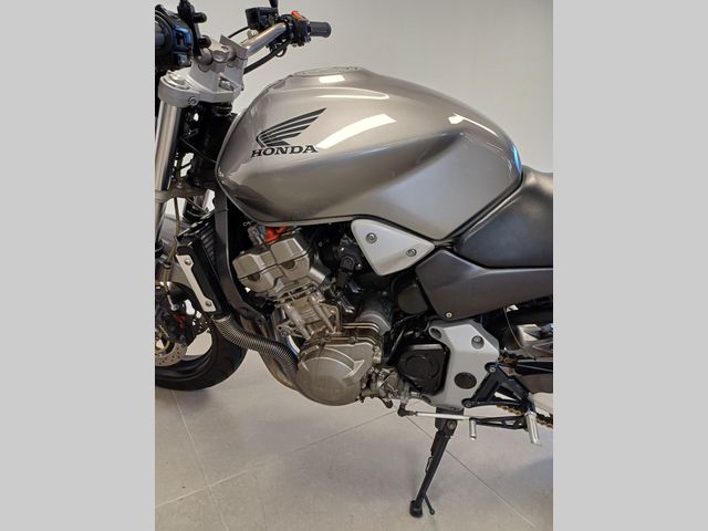 honda - cb-900-f-hornet