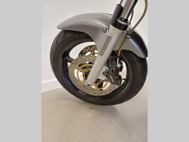 honda - cb-900-f-hornet