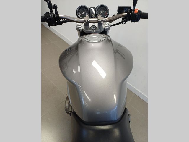 honda - cb-900-f-hornet